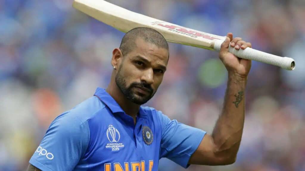 Five Cricket Legends Who Triumphed Using Borrowed Equipment