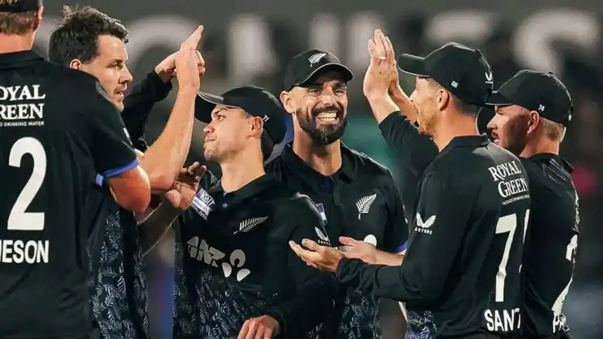 Mitchell Santner to Captain as New Zealand Announce Squad for South Africa T20Is 31 Mitchell Santner Leads NZ Squad for South Africa T20Is
