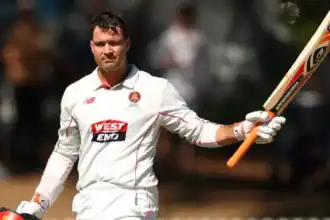 Carey, McAndrew Keep SA Alive in Shield Final
