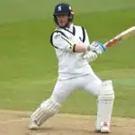 Alex Davies steps down as Warwickshire captain
