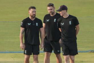 Brendon McCullum Wants to Stay as England Coach