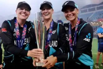 Devine, Tahuhu to Retire After T20 World Cup