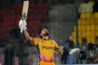 Babar's 103 Leads Zalmi to PSL Final