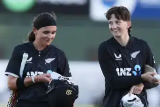 Amelia Kerr 179 leads record ODI chase