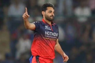 Bhuvneshwar Leads Purple Cap, Kohli Climbs Rankings