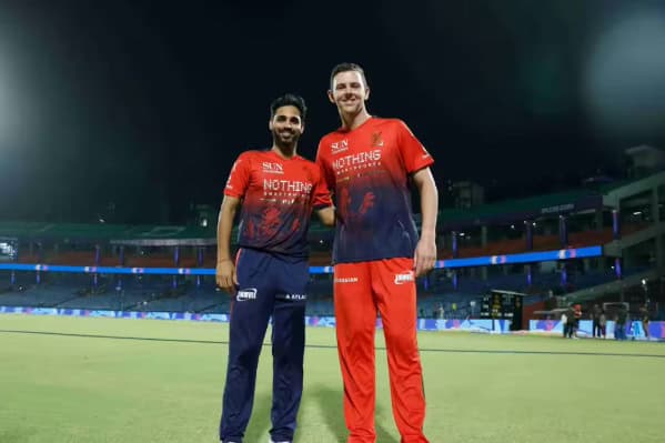 Hazlewood, Bhuvneshwar Dominate in RCB Win vs DC