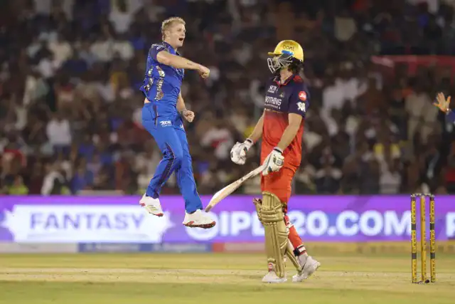 Mumbai Indians Out of IPL 2026 After Last-Ball Defeat to RCB 31 Mumbai Indians Knocked Out of IPL 2026