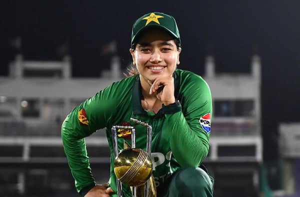 Fatima Sana Hits Fastest Women’s T20I Fifty