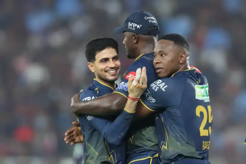 GT Beat RCB by 4 Wickets as Holder Shines