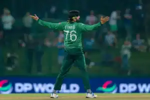 Warwickshire Sign Usman Tariq for T20 Blast 2026