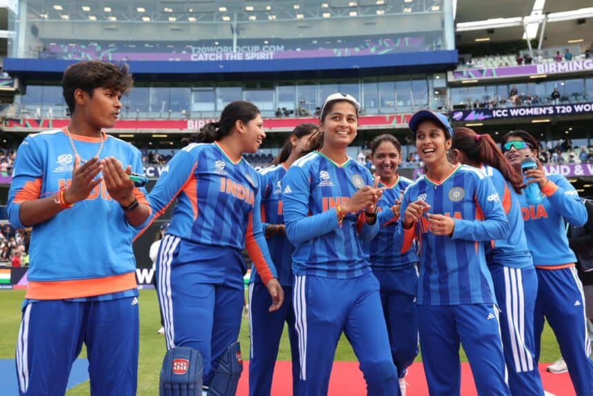 Mandhana and Deepti Power India to Dominant Victory Over Pakistan 29 Mandhana and Deepti Star as India Crush Pakistan in Women’s World Cup