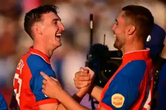 England beat India by nine wickets to seal T20I series